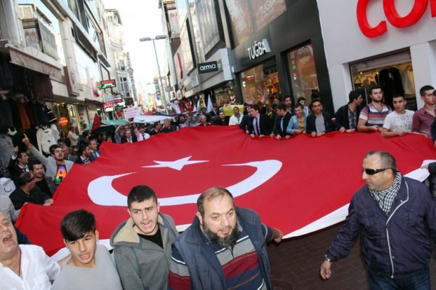 Türkiye 'Kahrolsun İsrail' sloganlarıyla inledi 69