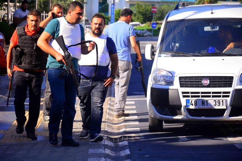 Erdoğan'ın konakladığı otele yapılan saldırının izleri 52