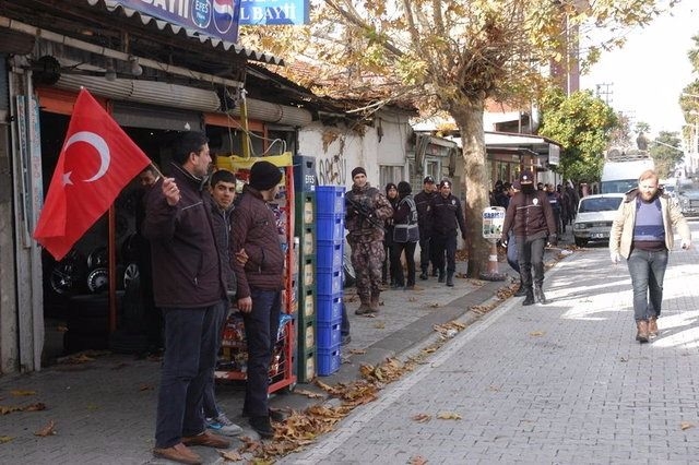Adana'da bin polisle 'Huzur' uygulaması 1