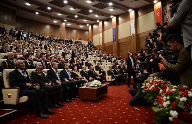 Erdoğan, Danıştay törenini terk etti 27