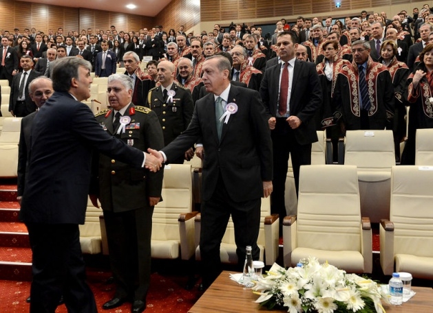 Erdoğan, Danıştay törenini terk etti 40