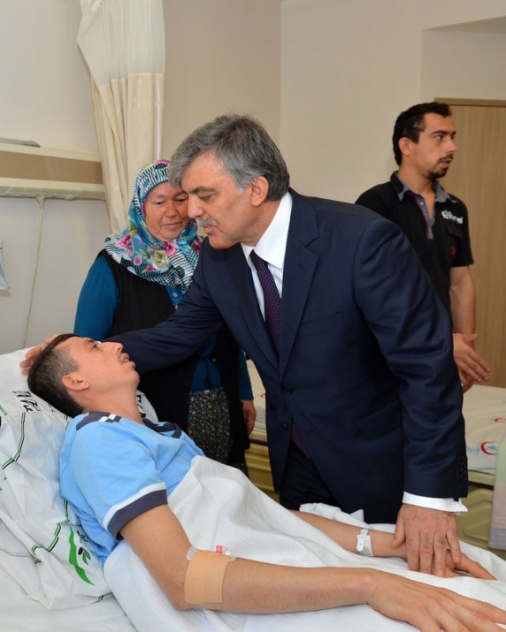 Cumhurbaşkanı Gül'den Soma ziyareti 13