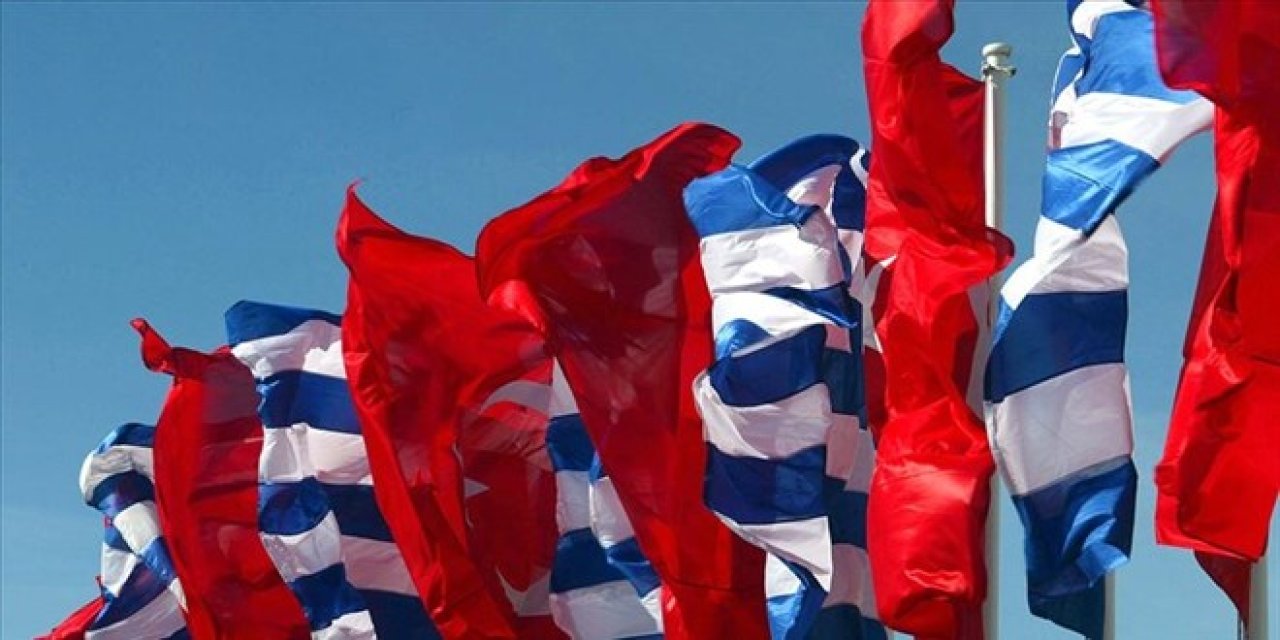 Yüksek Enflasyondan kaçan Türkler Yunanistan'a akın ediyor