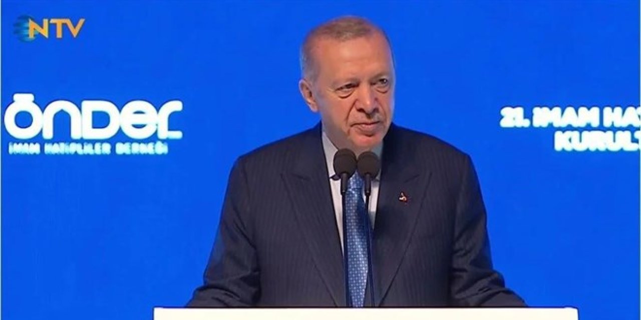 Cumhurbaşkanı Erdoğan: Bu kılıçları kime çekiyorsunuz?