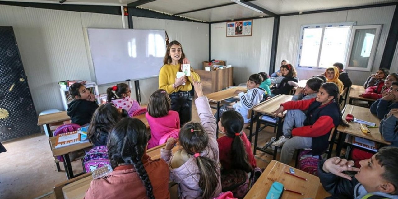 Eğitim-Bir-Sen: Deprem bölgesinde norm kadro işlemleri ertelenmelidir!