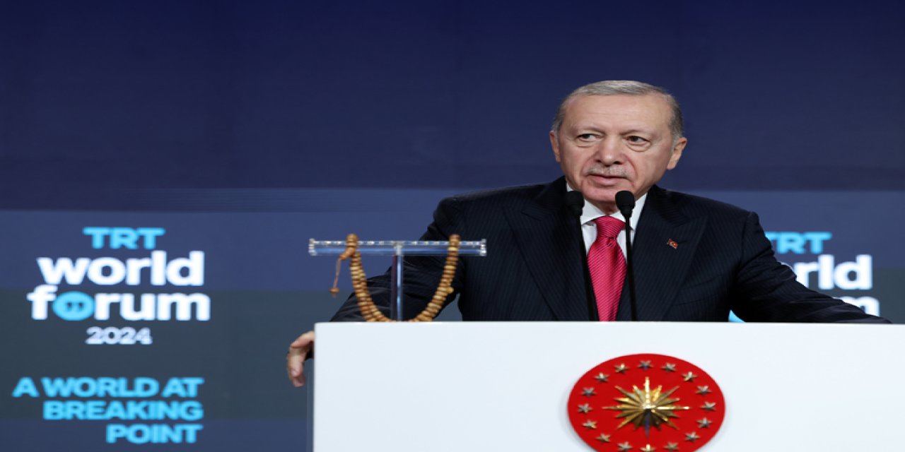 Erdoğan'dan sözünü kesen gence sert tepki: Siyonistlerin ağzı dili olma!