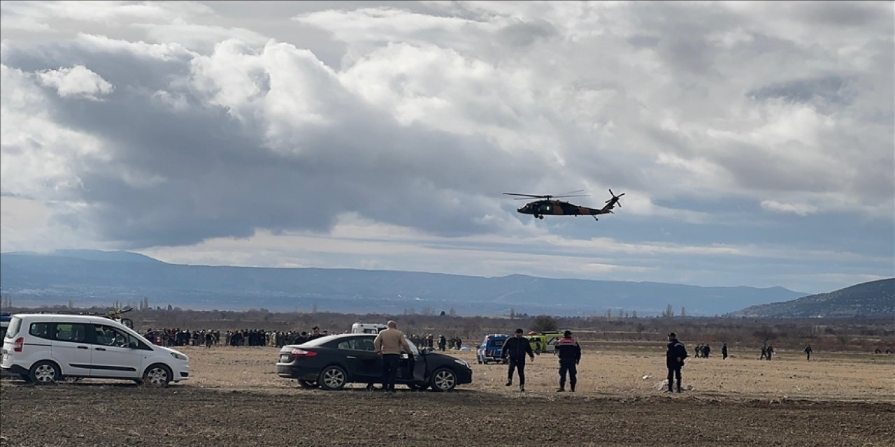 Isparta'da askeri helikopter düştü... 5 asker şehit oldu