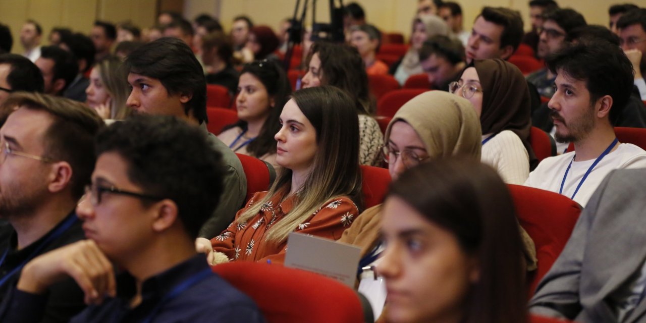 MEB, YLSY kapsamında 668 öğrenciyi yurt dışına gönderecek