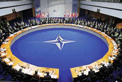 NATOdan devrim gibi açılım
