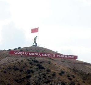 Yeni slogan kışlalarda