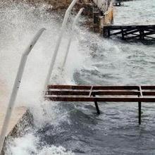 Antalya'da okullara fırtına tatil