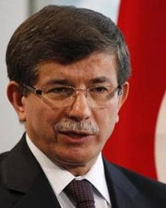 Davutoğlu: Libya'da bir Türk hayatını kaybetti