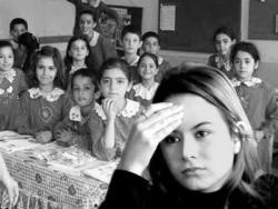 CHP Adana Milletvekili Güvel: Öğretmenler aldığı parayla geçinemiyor