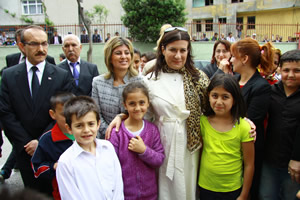 Bakan Çubukçu, Okul Öncesi Eğitim Şenliklerine Katıldı