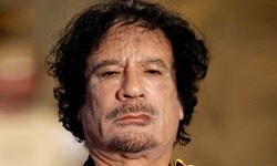 Kaddafi Fizan'a kaçtı