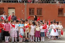 Türkiye’de çocuk olmak şans mı?
