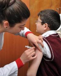 Çocuklara iki aşı daha vurulacak