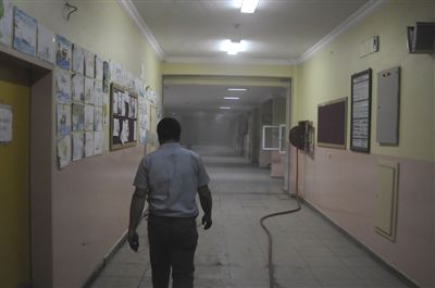 İlköğretim okuluna ses bombalı saldırı