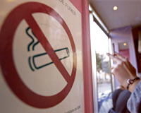 Yasak işe yaradı, tiryakiler sigarayı azalttı