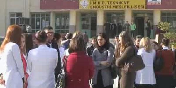 Öğretmenini döven öğrenciye okuldan uzaklaştırma cezası