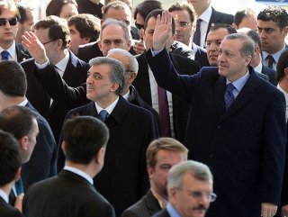 Abdullah Gül: Hizmet için huzur gerekli
