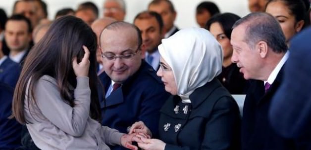 Taner Yıldız'ın kızından Erdoğan'a sürpriz