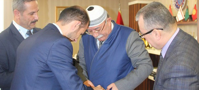 Koncuk, Türkmen Kıyafetleri Kuşandı