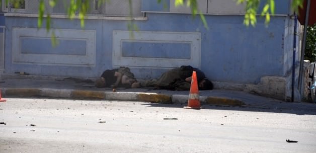 Tunceli'de 2 PKK'lının öldürülme anı kamerada