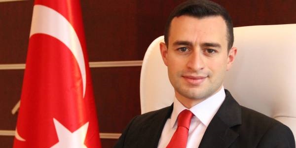 Kaymakam'dan HDP'li Vekile: Bana Bak Vekil Bozuntusu