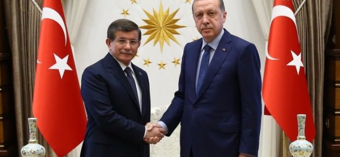 Davutoğlu istifasını Erdoğan'a sundu