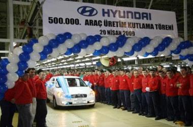Hyundai 500 bininci aracını üretti
