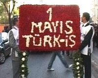 Türk-İş Taksim Meydanı'nda