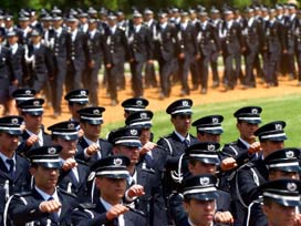 Polis akademisi öğrenci alacak