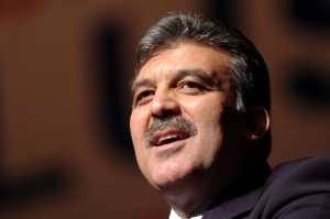 Abdullah Gül, 3 mahkumu affetti