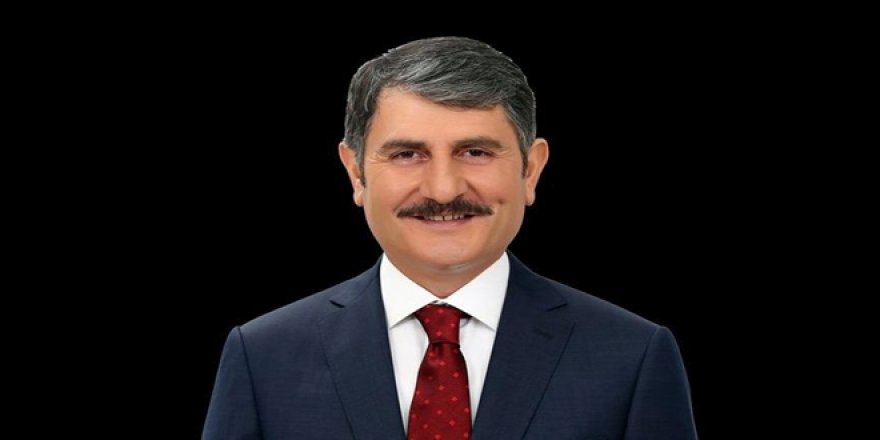 Ankara'da en yüksek oyu alan belediye başkanı istifa etti