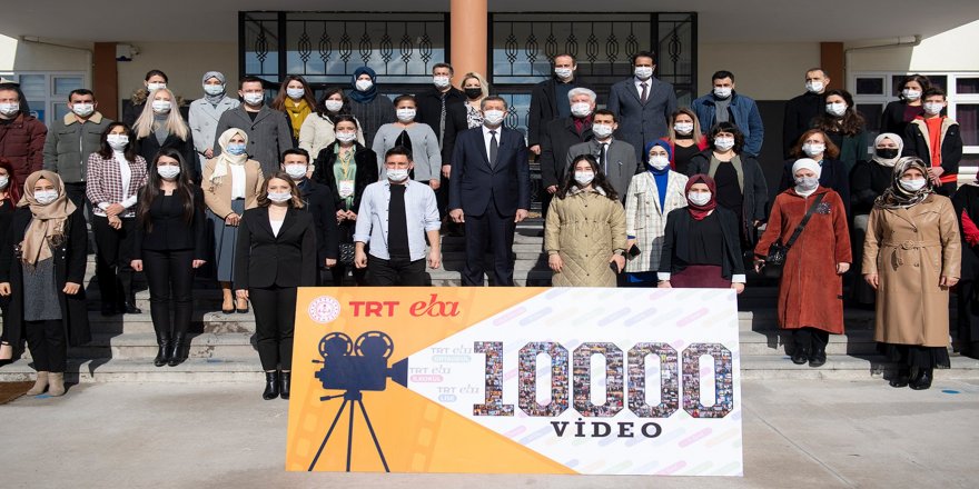 MEB Öğretmenlerinden 10 ayda 10 bin ders videosu!