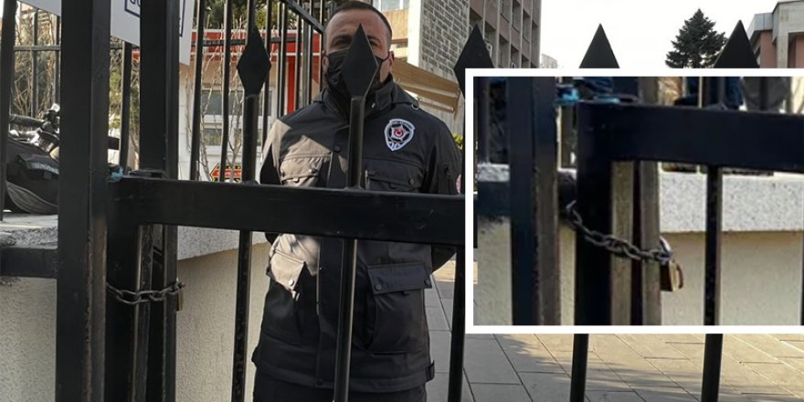 Bakan Özer Kılıçdaroğlu'na yanıt verdi...Bakanlığın kapısına kilit vuruldu