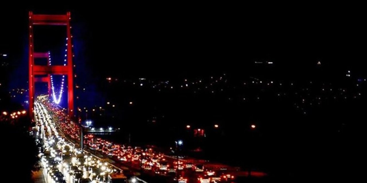 İstanbul'a 'ücretli giriş' tartışılıyor: Mega trafiğe paralı çözüm