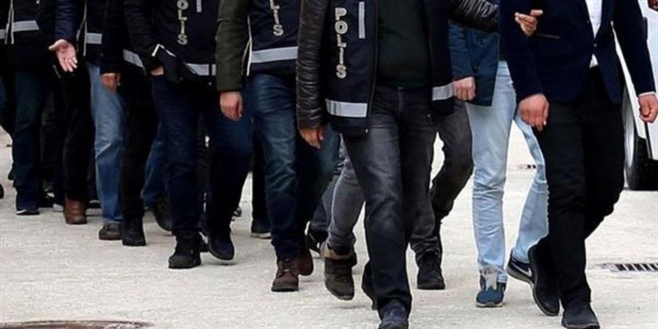 İstanbul merkezli FETÖ operasyonunda 28 şüpheli yakalandı