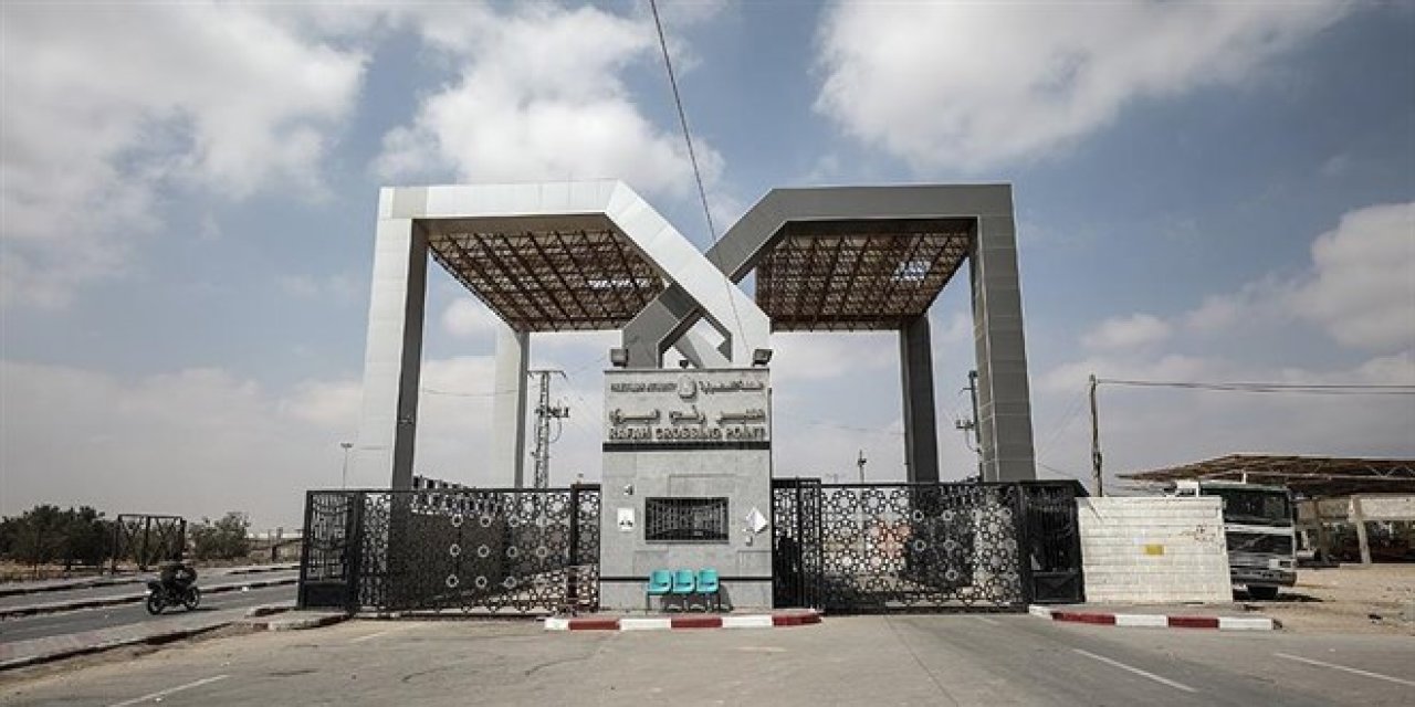 Refah Sınır kapısı açıldı: Yardım tırları geçiş yapıyor!